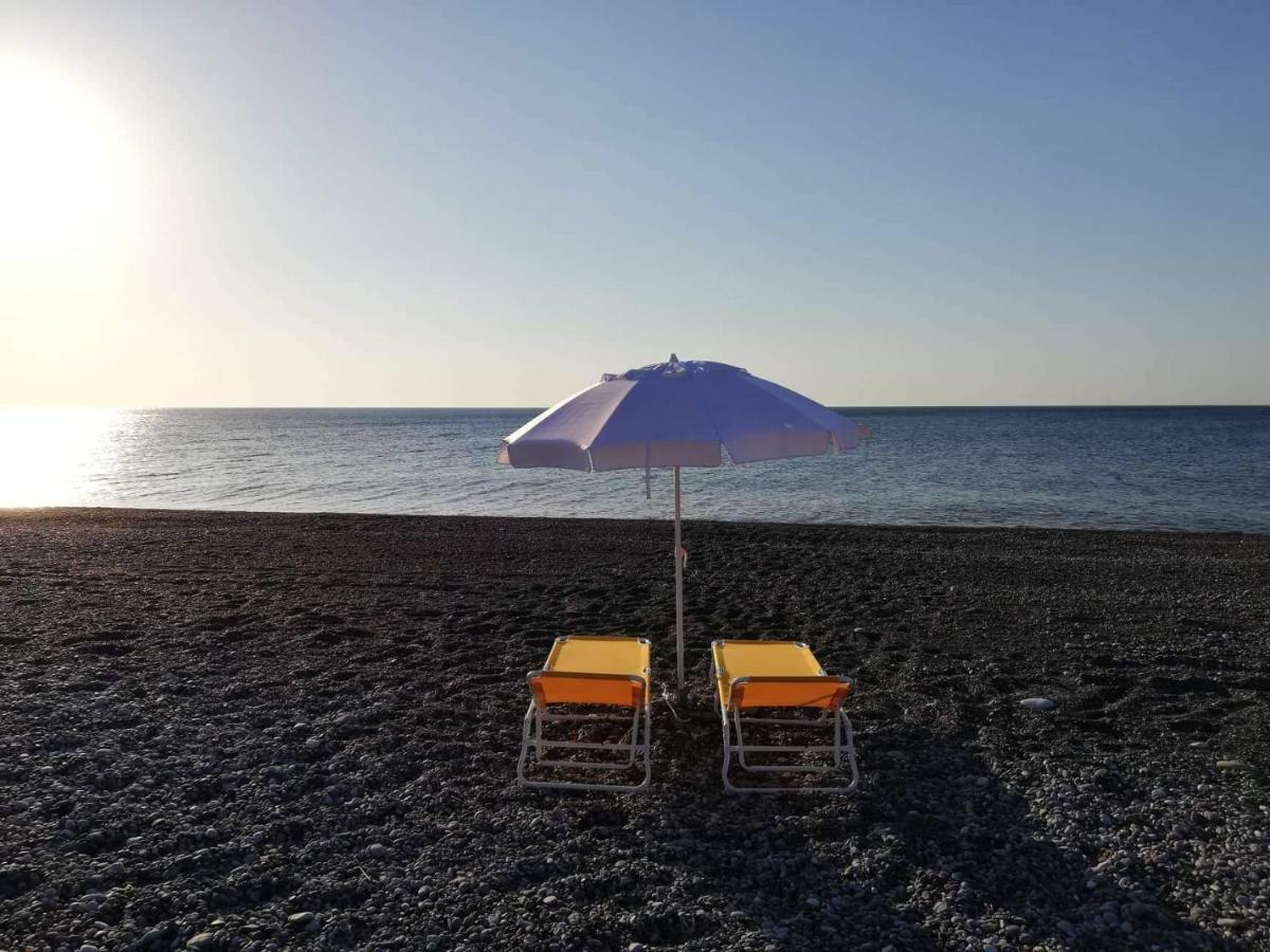 Cedrus And Sea, Beachfront House, Gennadi, Rhodes Luaran gambar